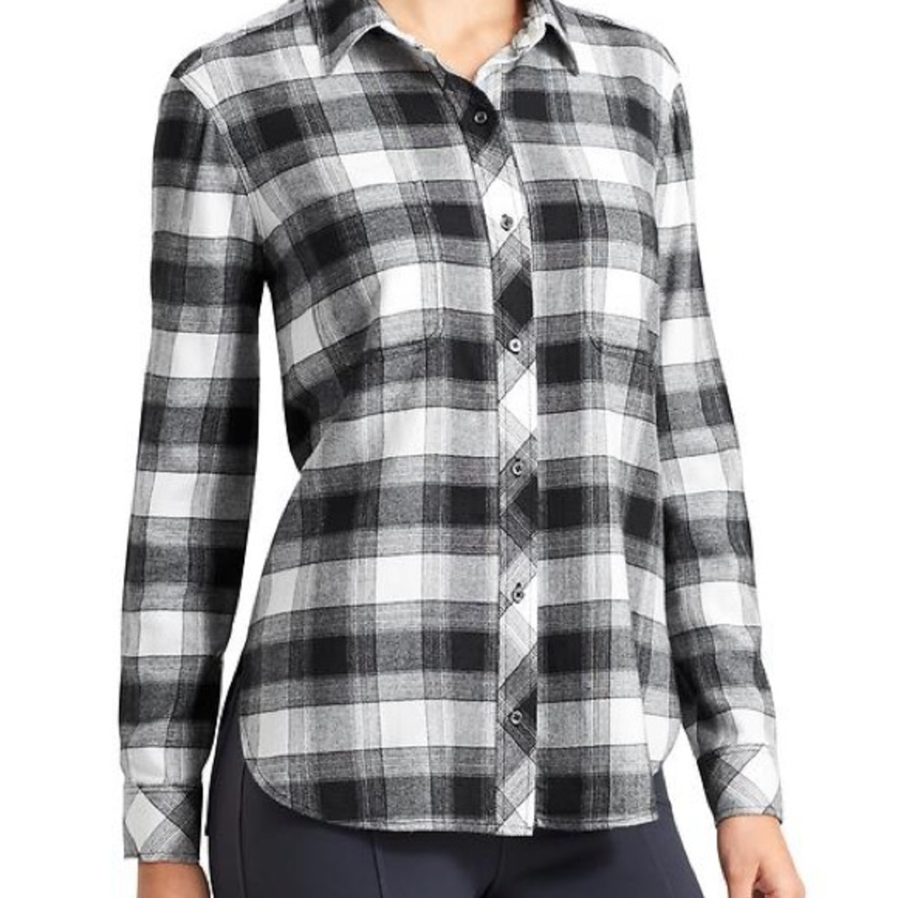 Athleta | Black & White Plaid Lumberjill Button Down Shirt | Size Small